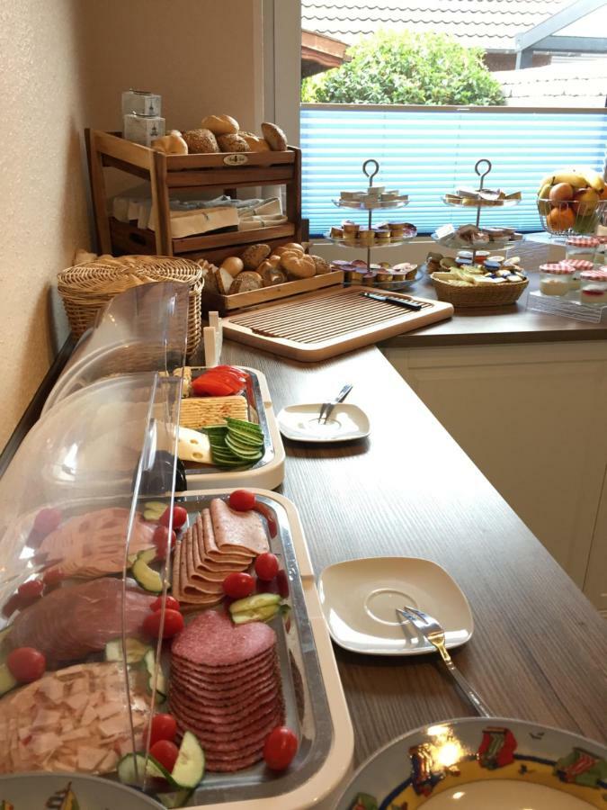 נורדייך Hotel Pension Nordseewelle מראה חיצוני תמונה